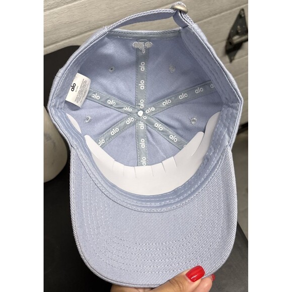 ALO YOGA Light Blue Baseball Cap Snap Back Adjustable Unisex NWT - Picture 6 of 7